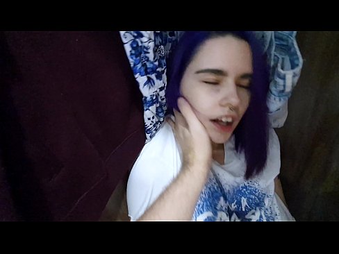 ❤️ Ketemu adhine ing lemari lan mbantu dheweke cum ❤❌ Porno krasan ing kita  ☑